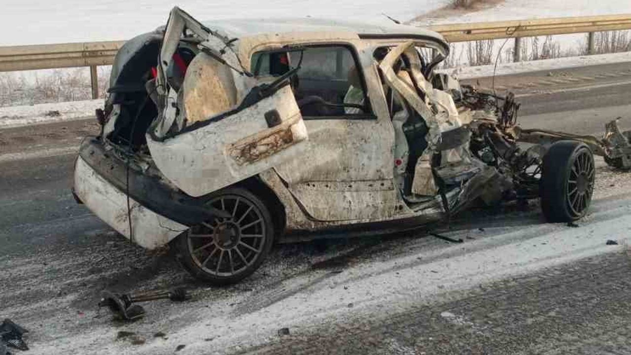 Yozgat'ta Zincirleme Kaza: 3 Yaralı