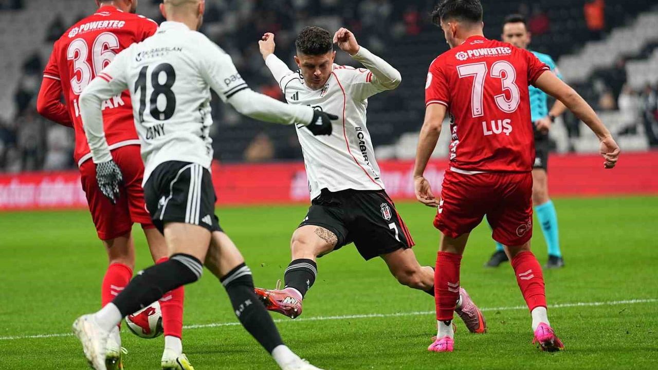 Ziraat Türkiye Kupası'nda Beşiktaş Önde