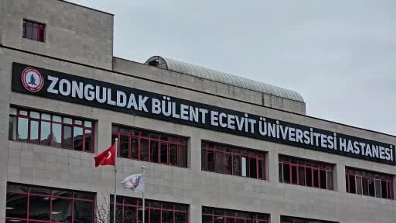 Zonguldak'ta İz Bırakmayan V-NOTES Ameliyatı Uygulandı