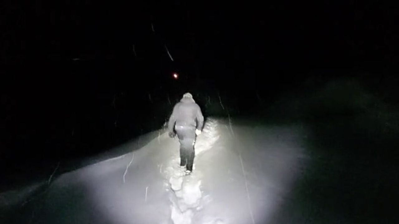 Zorlu Şartlarda Hızlı Müdahale: Tunceli'de Sağlık Ekipleri 3 Km Yürüdü