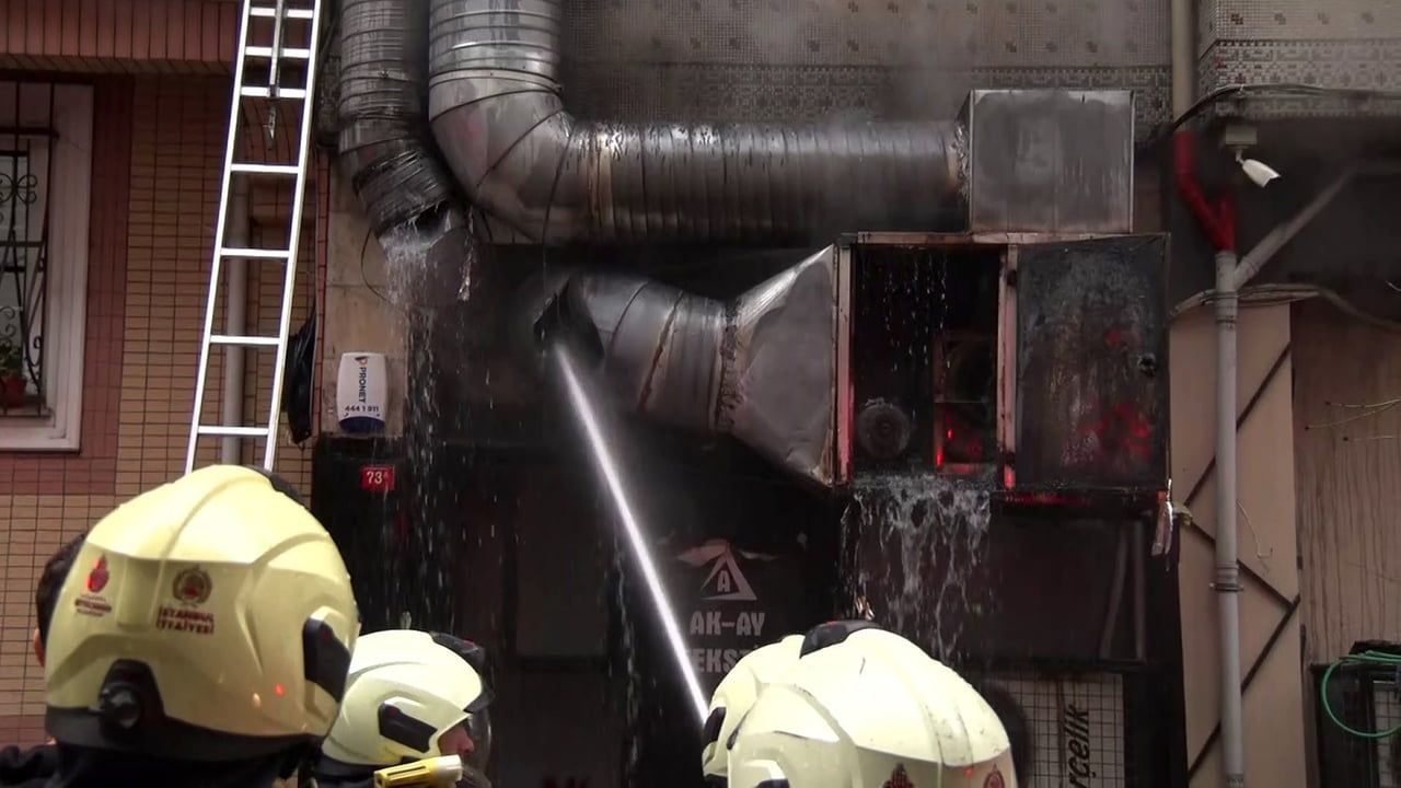 Bayrampaşa'da Restoran Yangını Paniğe Neden Oldu
