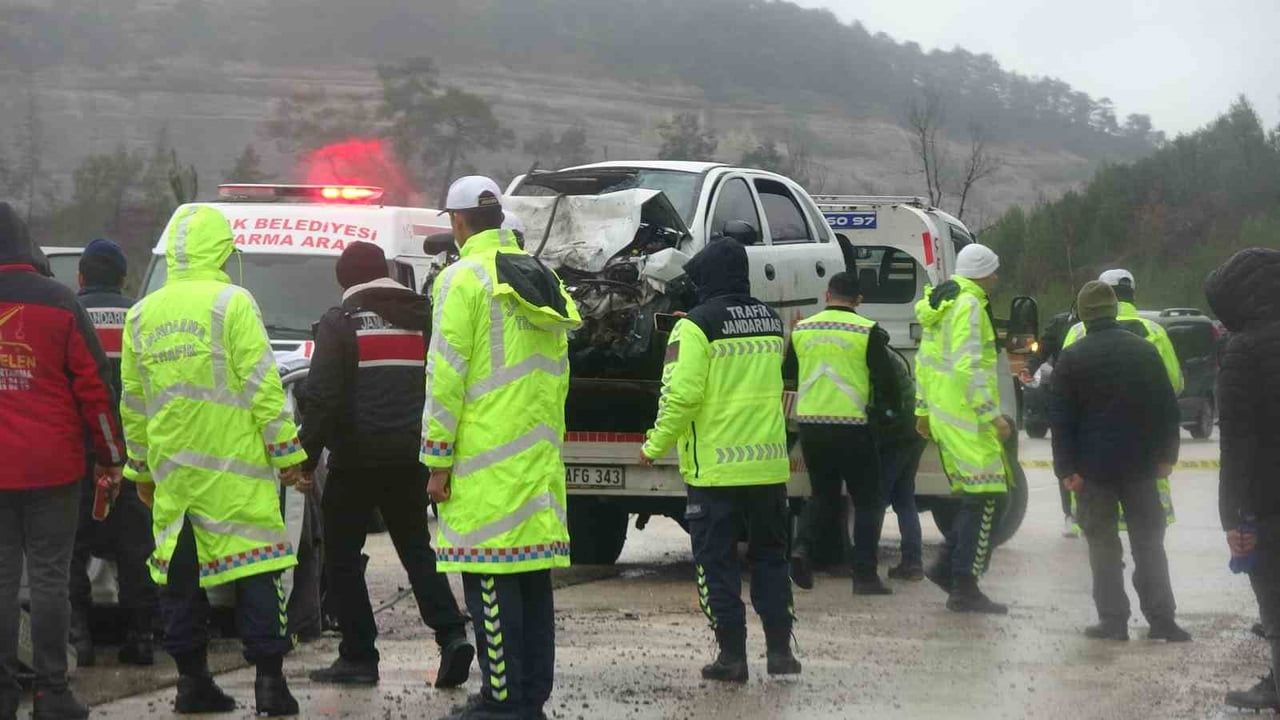 Burdur'da 7 Kişinin Hayatını Kaybettiği Kazanın Detayları
