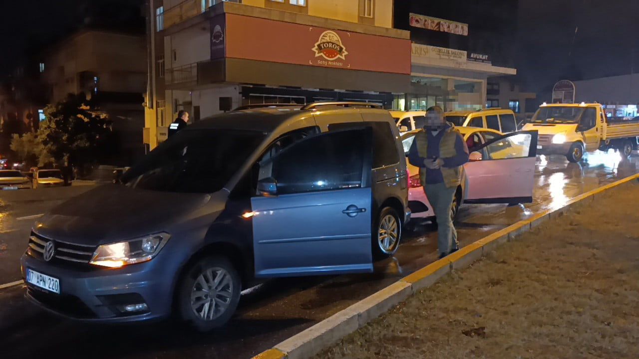 Ehliyetsiz Sürücü Kaza Yaptı, Ceza Kesildi