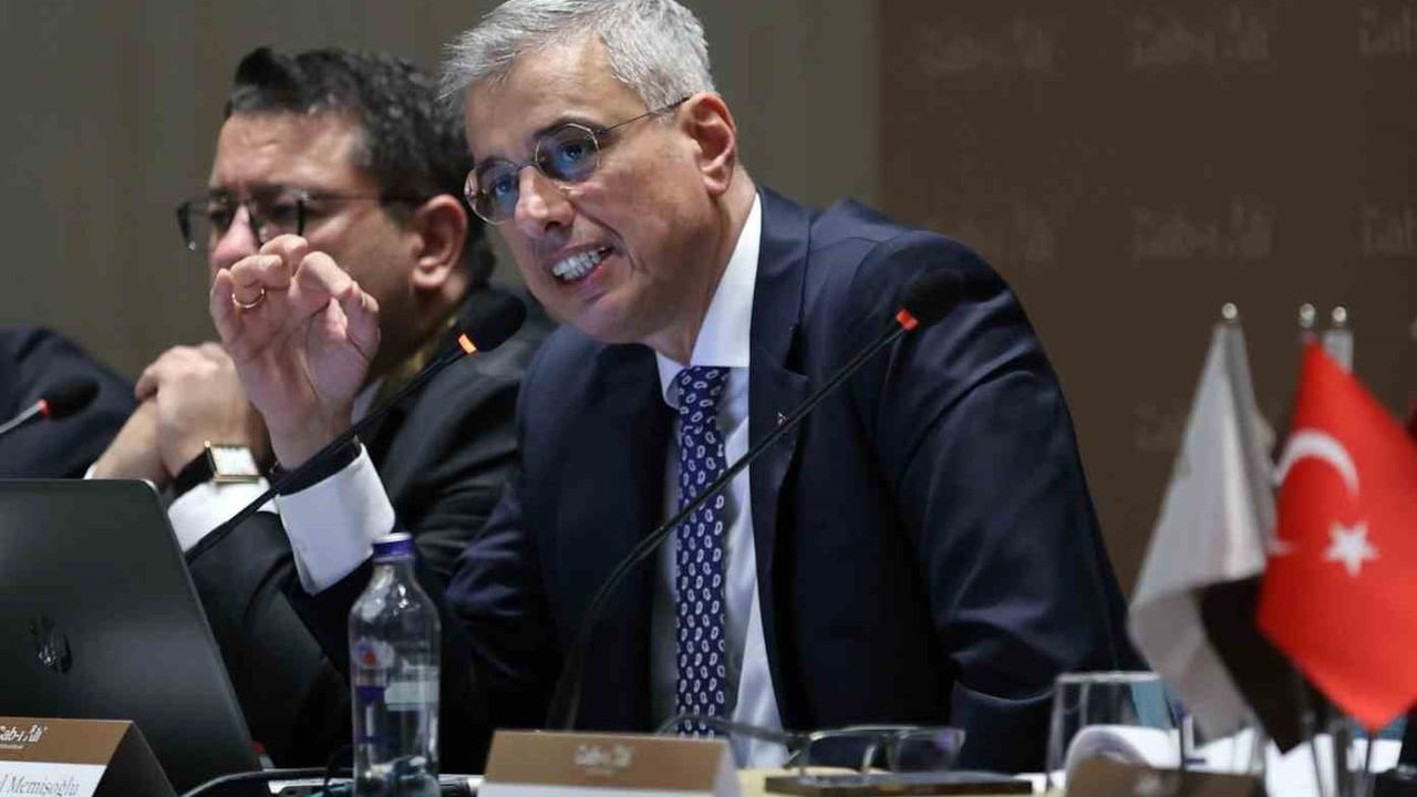 Sağlık Bakanı Kemal Memişoğlu’dan Geleceği Şekillendiren Sağlık Vizyonu