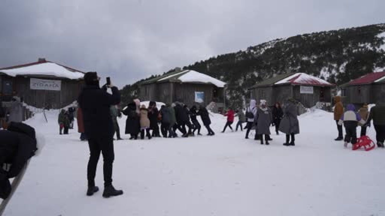 Zigana Dağı'nda Sömestr Tatili Coşkusu: 80 Bin Ziyaretçi