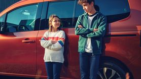 Yeni Renault Kangoo Multix Türkiye'de Satışta