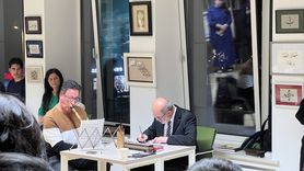 Köln'de Ebru Sanatıyla Dolu 'Yollar ve Yönler' Sergisi Açıldı