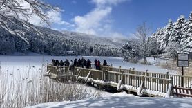 Gölcük Tabiat Parkı'nda Hafta Sonu Yoğunluğu