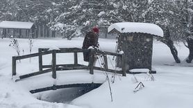 Abant Gölü'nde Nisan Ayında Kar Keyfi