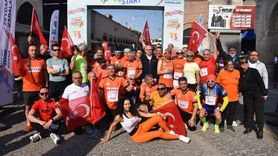 Adana'da 13. Portakal Çiçeği Karnavalı coşkusu