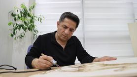 Ahşap Yakma Sanatıyla Rahatlayan Polis Memuru