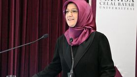 Manisa'da Doğal Doğum Sempozyumu Düzenlendi