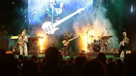 8. Antalya Akra Caz Festivali’nde Richard Bona İzdiham Yarattı