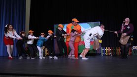 Bafra'da Portakal Çocuk Tiyatrosu Sahnelendi