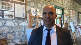 Çanakkale'de Renkli Bir Defile: Mitolojik Tanrılar ve Truva