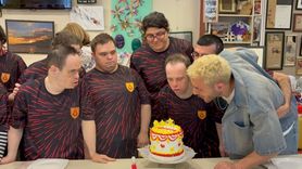 Galatasaraylı Barış Alper Yılmaz, Down Cafe'ye Destekte Bulundu