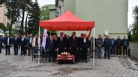 Trabzon'da Çiftçilere 260 Bin Sebze Fidesi Dağıtıldı