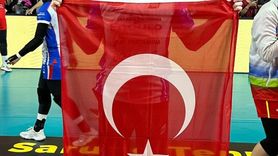 Türk Antrenör Bülent Karslıoğlu ve Endonezya'daki Şampiyonluk Hikayesi