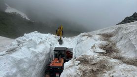 Rize'de Haziran Ayında Karla Mücadele Çalışmaları Devam Ediyor