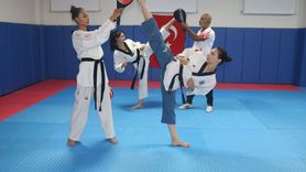 Tekvando Antrenörü Veysel Döşüçukur'un Üç Milli Sporcu Kızı