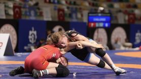 Uluslararası Güreş Turnuvası Kocaeli'de Başladı