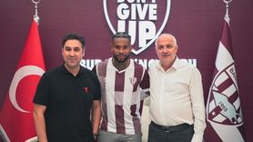 Bandırmaspor Leandro Bacuna ile Güçleniyor