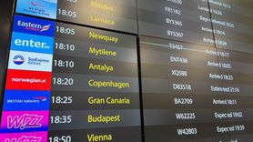 İngiltere'deki Uçuş Aksaklıkları: Teknik Arıza Neden Oldu