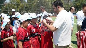İzmir'de 15 Temmuz Şehitleri Anısına Futbol Turnuvası