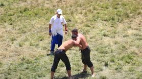 Kırkpınar Yağlı Güreşleri'nde Birinci Tur Mücadelesi Tamamlandı