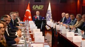 Ticaret Bakanı Bolat, Lojistik Sektörünün Önemi Üzerine Vurgu Yaptı