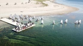 Anadolu Yelken Ligi Optimist Yarışları Hirfanlı'da Sürüyor