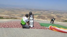 Bedensel Engelli Genç Kızın Yamaç Paraşütü Hayali Gerçekleşti