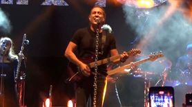 Kıraç Adana'da Hayranlarıyla Buluştu