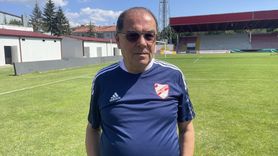 Bolu Atatürk Stadı'ndaki Yenileme Çalışmaları Devam Ediyor