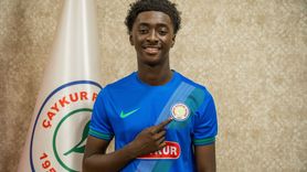 Çaykur Rizespor Jesurun Rak-Sakyi'yi Kadrosuna Kattı
