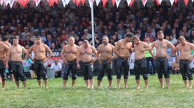 Sungurlu'da 14. Geleneksel Yağlı Pehlivan Güreşleri Coşkuyla Gerçekleşti