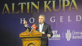 Ümraniye Belediyesi'nde Altın Kupa Gecesi Düzenlendi