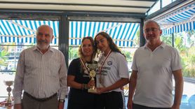 İskenderun Körfezi Açık Deniz Yüzme Maratonu'nda Elif Berke Ödüllendirildi