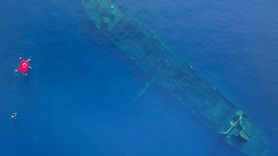 İzmir'de Dalgıç Polislerden 29 Ekim Kutlaması