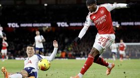 Arsenal, Kuzey Londra Derbisinde Tottenham'ı Aşırı Farkla Yendi