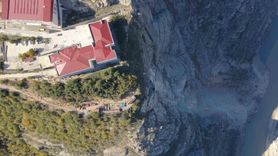 Artvin'deki Ayhan Şahenk Anadolu Lisesi'nde Eğitim Yeniden Başladı