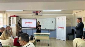 Eskişehir'de Harezmi Eğitim Programı ile Öğretmen Eğitimleri Başladı