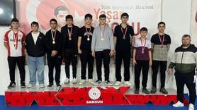 Ayvacık'ta Güreş Kursu Başarılarla Devam Ediyor