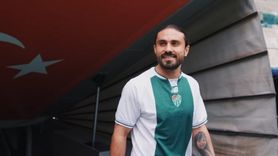 Bursaspor Halil Akbunar ile Anlaştı