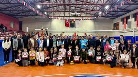 Çal’da Voleybol Turnuvası Heyecanı Zirveye Ulaştı