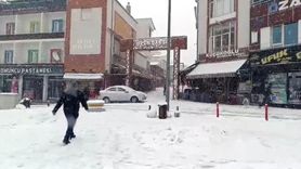 Develi'de Etkili Kar Yağışı