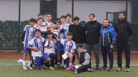 İsmetpaşa Ortaokulu Şampiyonluk Kupasını Kazandı