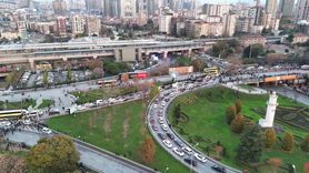 Kadıköy'de Fenerbahçe-Galatasaray Derbisi Öncesi Yoğun Trafik