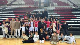 Muratpaşa Belediyespor'un Namağlup Şampiyonluğu