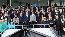 Nazım Yavuz Stadyumu Açıldı: Soma Futbol İçin Yeni Bir Merkez Oluyor